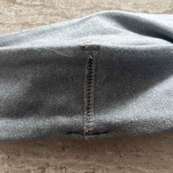 Lululemon headband - Picture 3 of 3